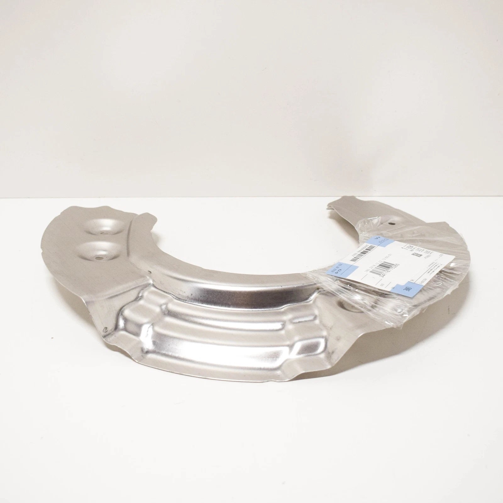 NEW BMW 5 F11 FRONT LEFT BRAKE DISC PROTECTION PLATE 34116775265 ORIGINAL