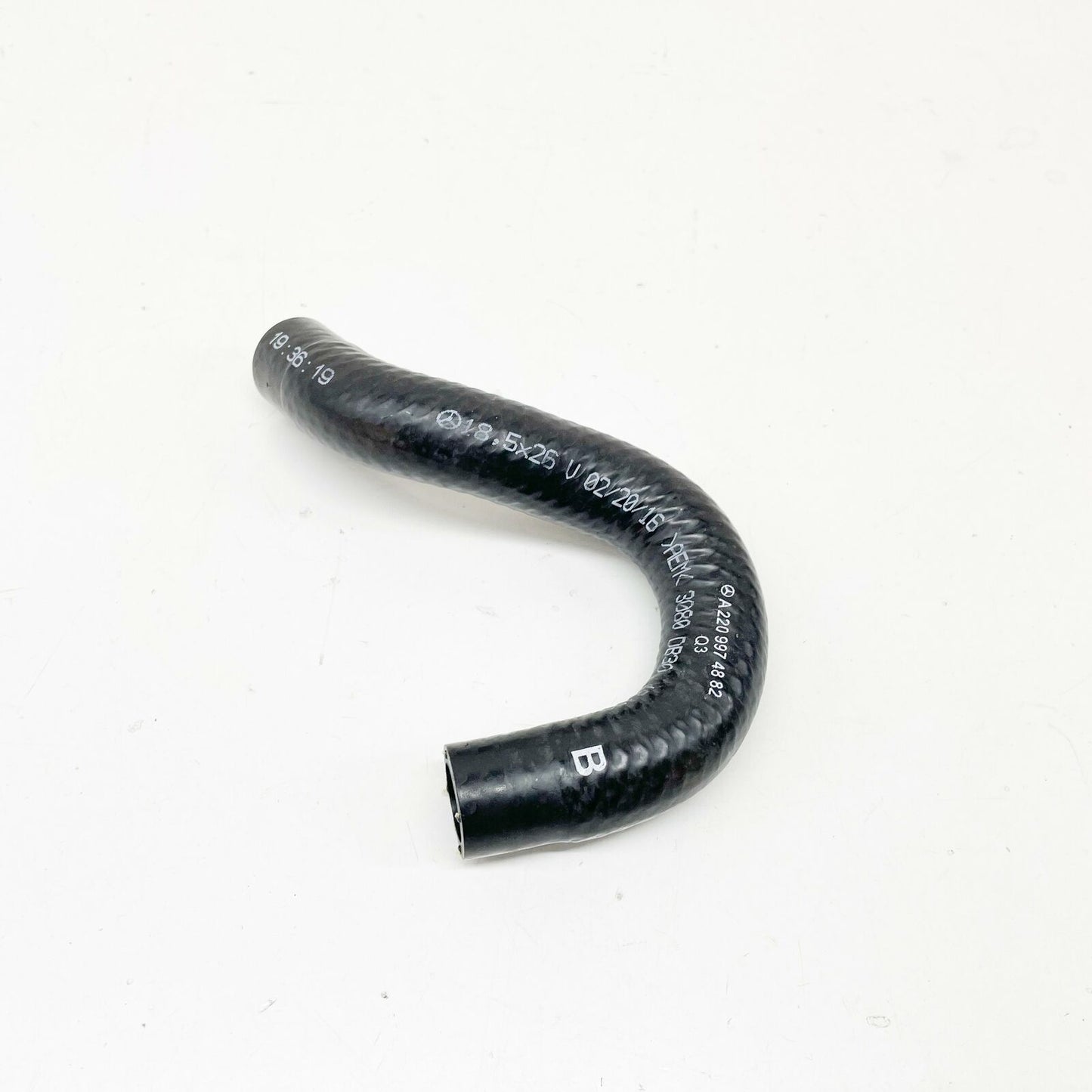 NEW MERCEDES-BENZ S W220 OIL TANK SUCTION HOSE A2209974882 ORIGINAL