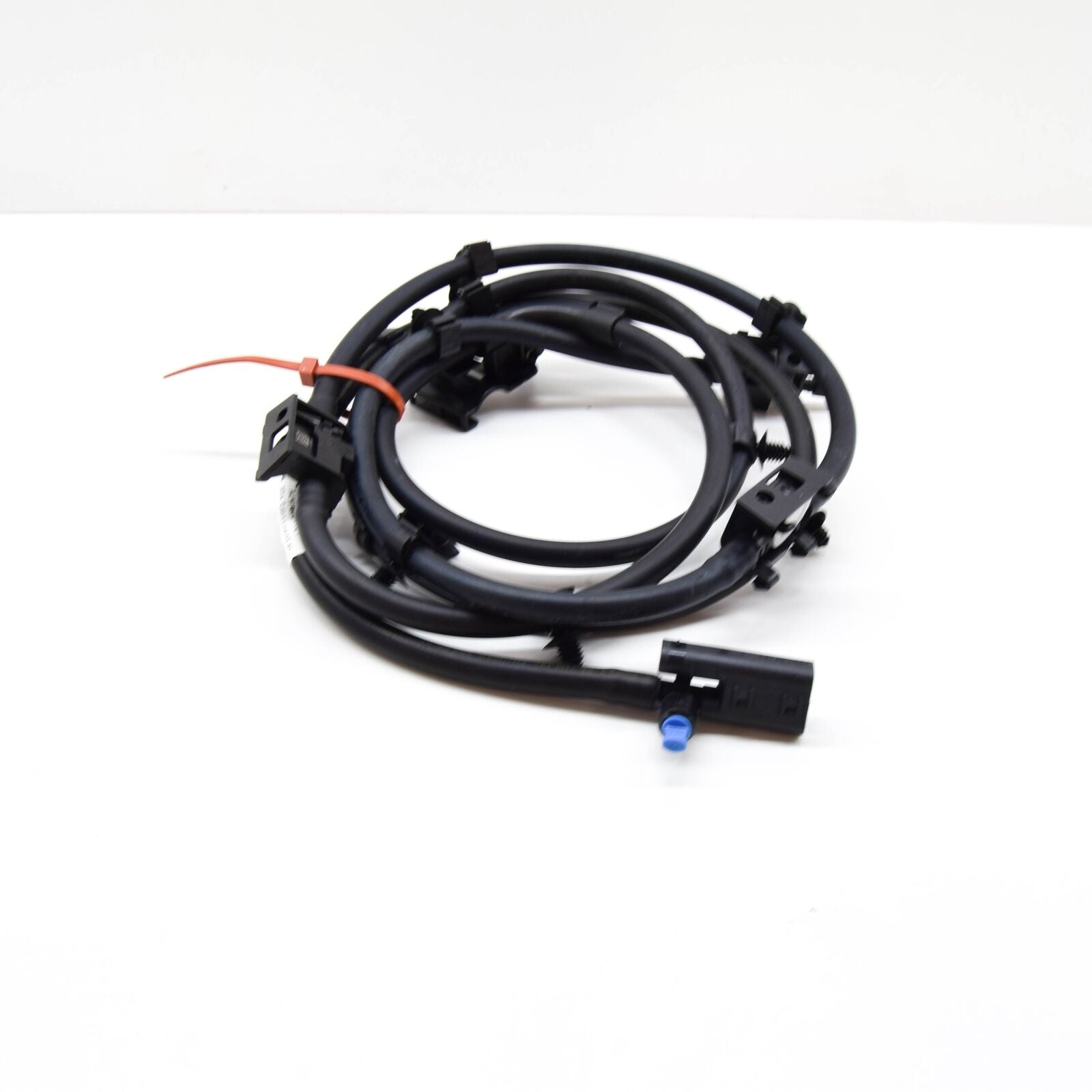 NEW MERCEDES-BENZ GLA H247 WINDSHIELD WASHER HOSE A2478604101 ORIGINAL