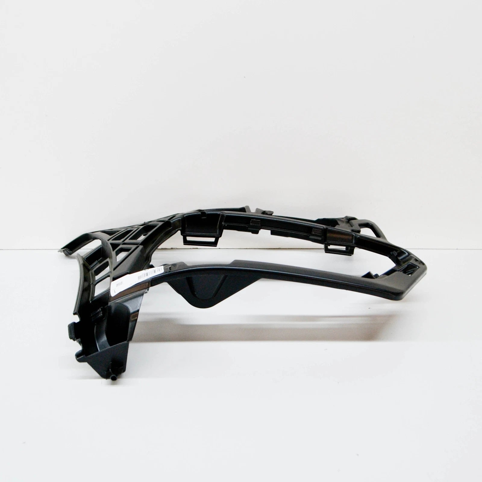 NEW VW GOLF MK7 FRONT RIGHT BUMPER BRACKET 5G0807724B