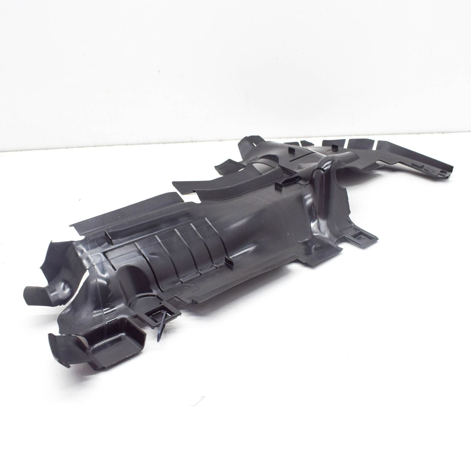 NEW AUDI A4 B9 AVANT LEFT RADIATOR AIR GUIDE 8W0121283BS ORIGINAL