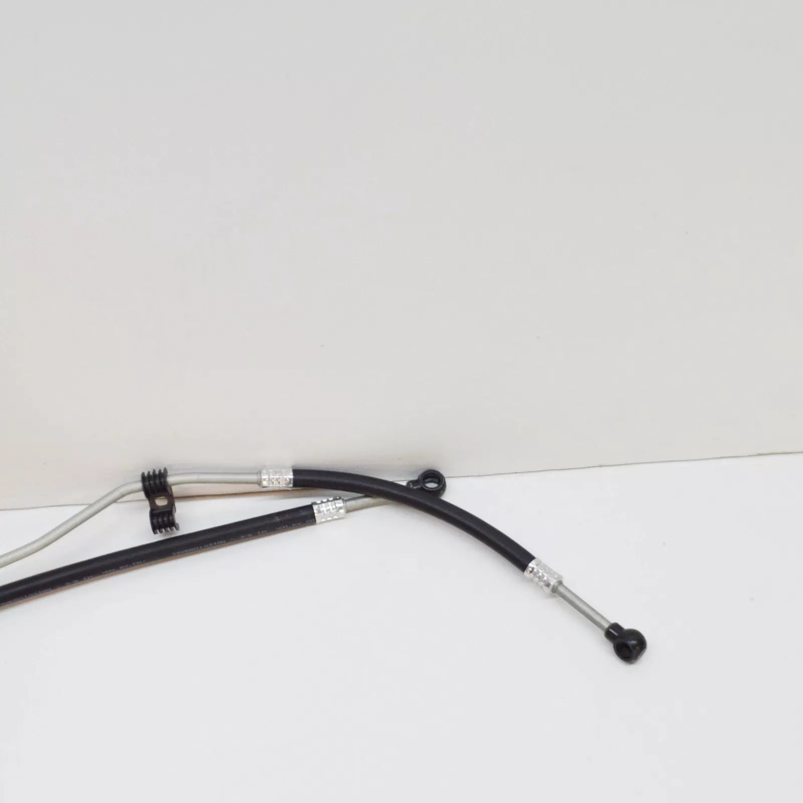 NEW MERCEDES-BENZ ML W163 TRANSMISSION OIL COOLER LINE A1635010624 ORIGINAL