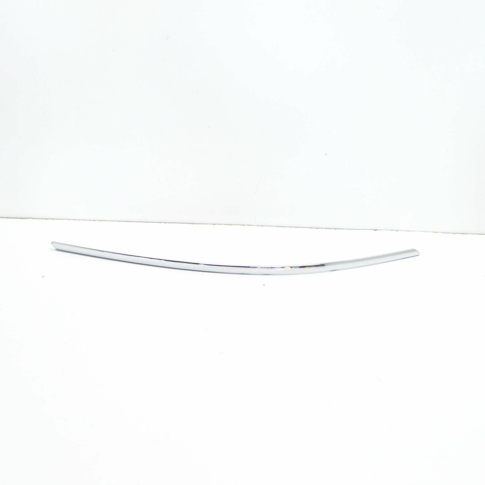 NEW MERCEDES-BENZ B W246 FRONT BUMPER LEFT CHROME MOLDING A2468850421 ORIGINAL