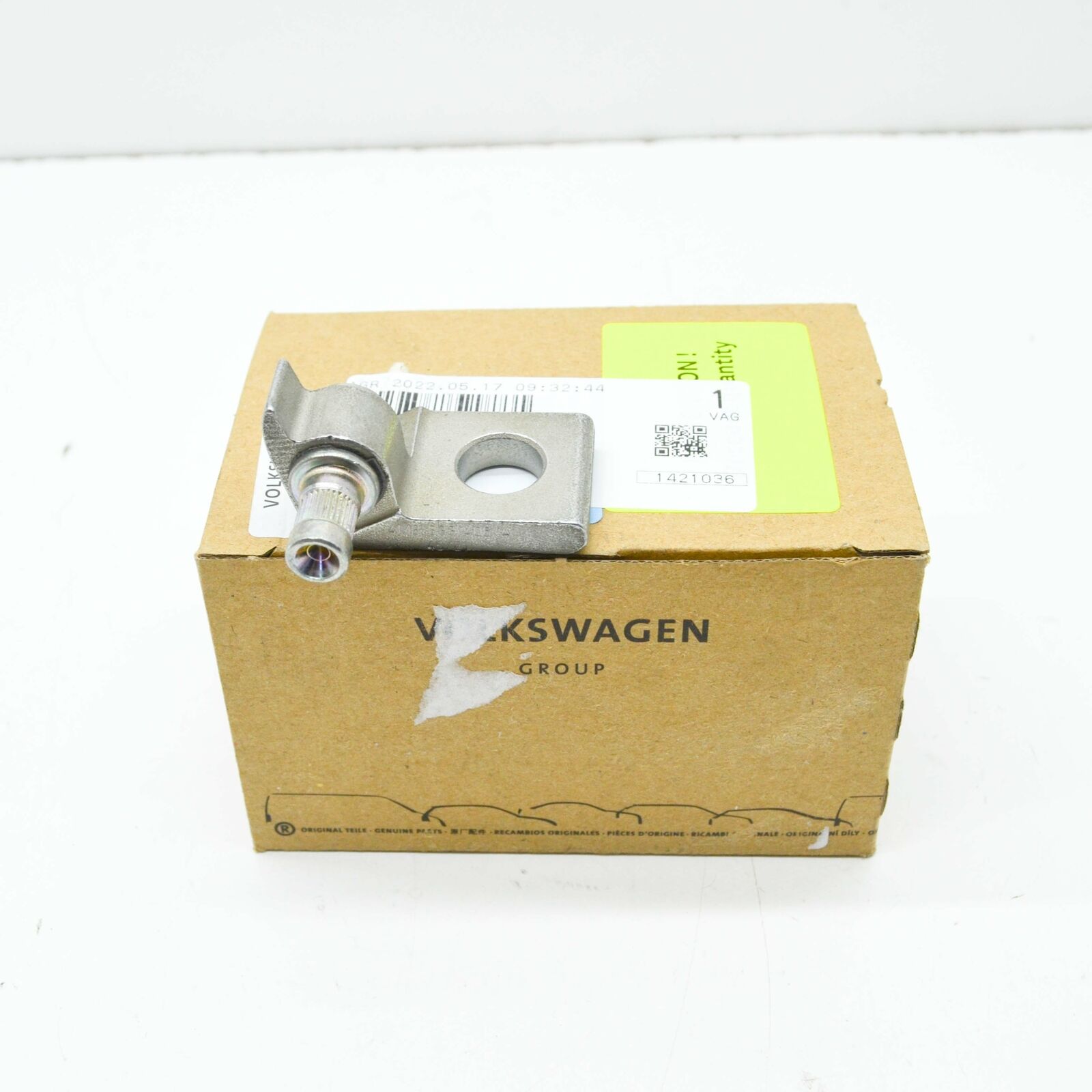 NEW AUDI Q8 4MN REAR RIGHT LOWER DOOR HINGE 4M8833406A ORIGINAL