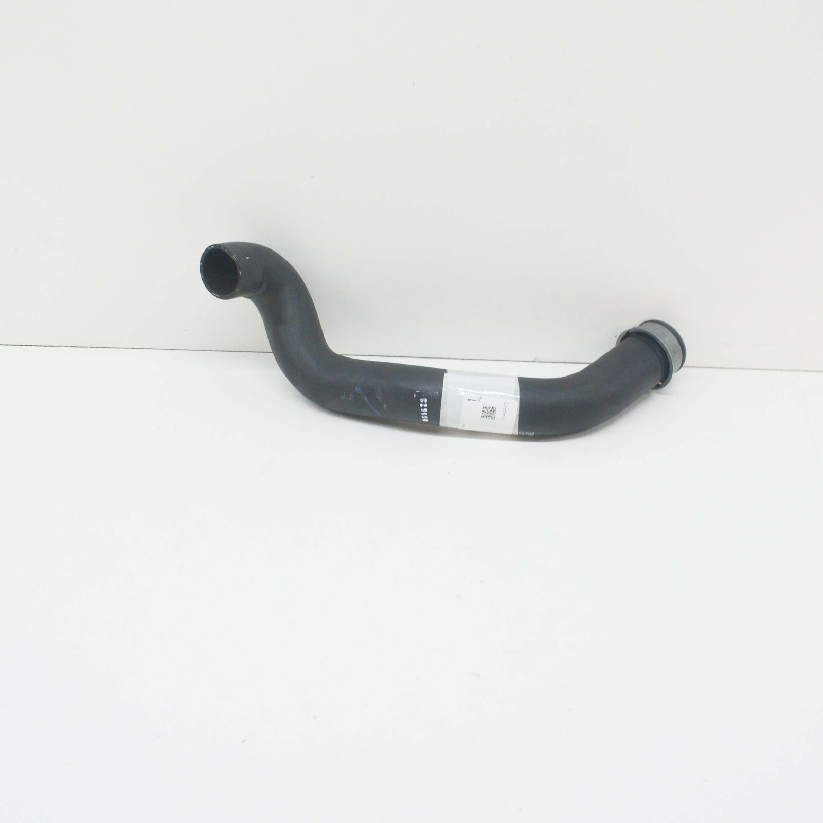 NEW MERCEDES-BENZ G W463 RADIATOR TO ENGINE COOLANT HOSE A4635002275 ORIGINAL