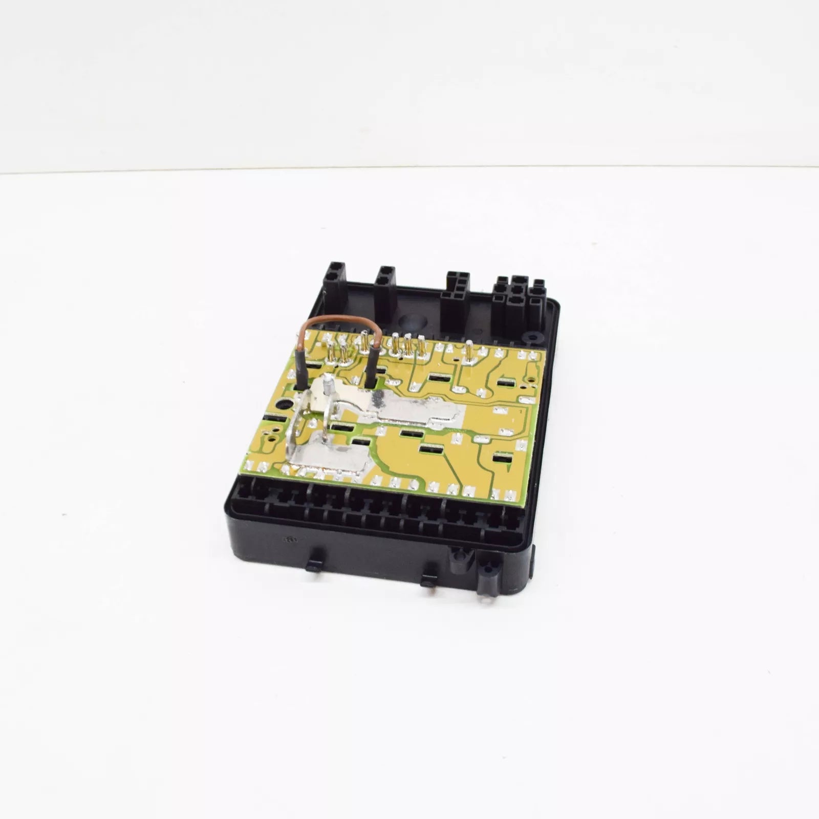 NEW BMW E30 CABRIO COUPE SEDAN FUSE BOX 61131370763 1370763 ORIGINAL