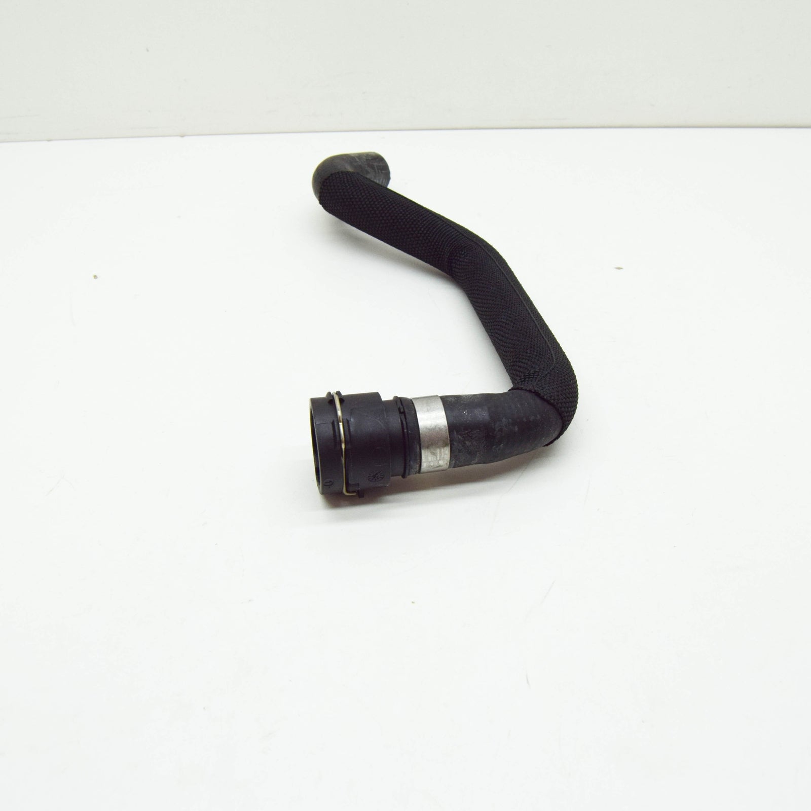 NEW AUDI Q5 8R COOLANT HOSE WITH QUICK RELEASE COUPLING 8R0121109P ORIGINAL