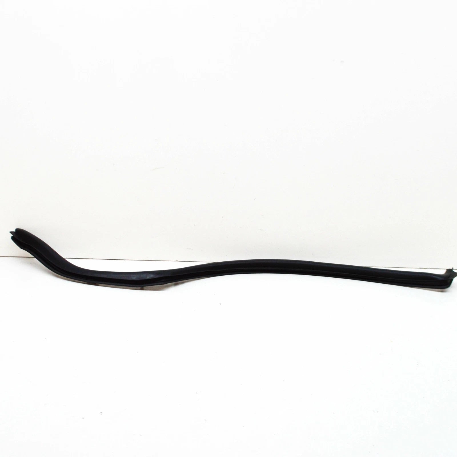 NEW MERCEDES-BENZ GLE W167 REAR LEFT DOOR INNER SEAL A1676980702 ORIGINAL