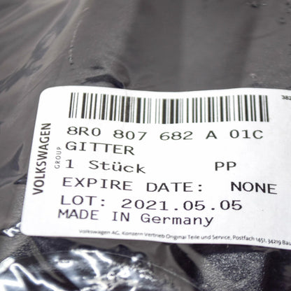 NEW AUDI Q5 8R FRONT RIGHT FOG LIGHT GRILLE 8R0807682A01C