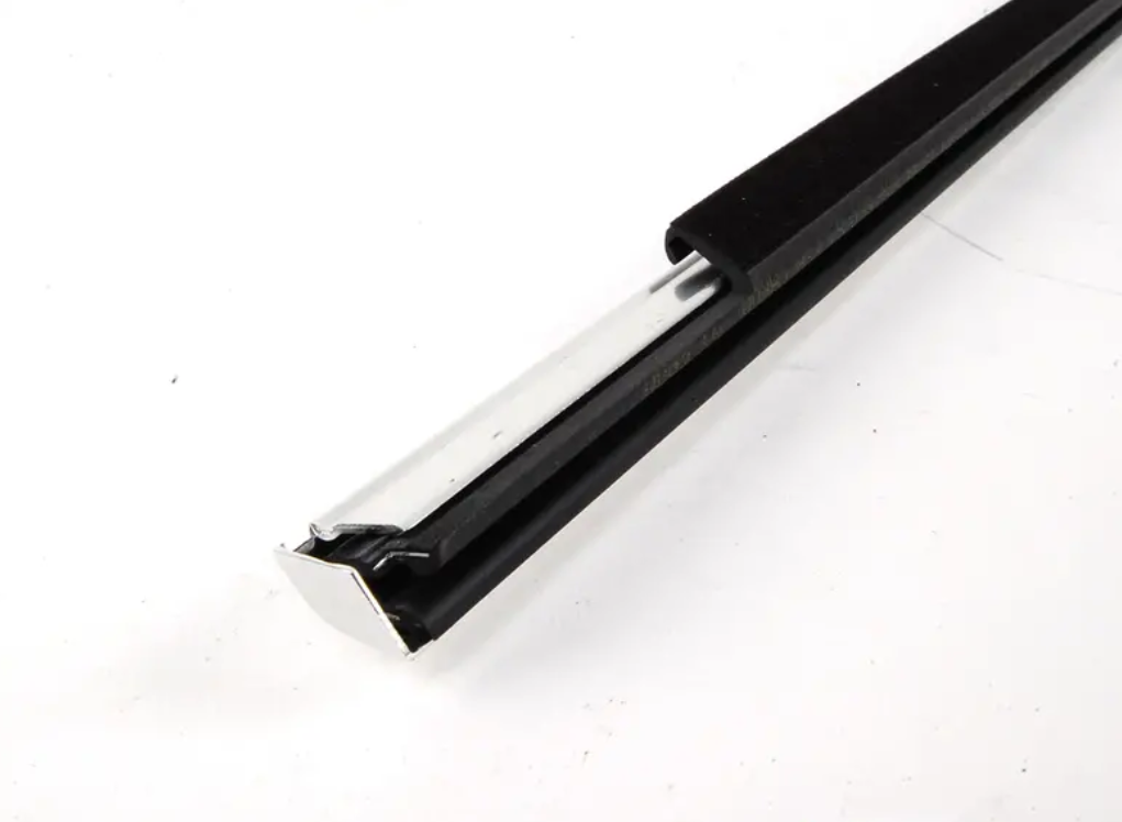 new bmw 5 e60 rear right door window molding 7057494 51227057494 original