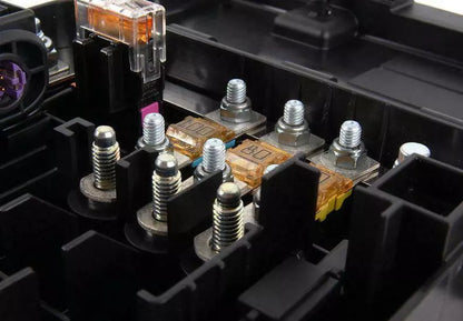 NEW VOLKSWAGEN PASSAT B6 MAIN FUSE SOCKET 3C0937548 ORIGINAL