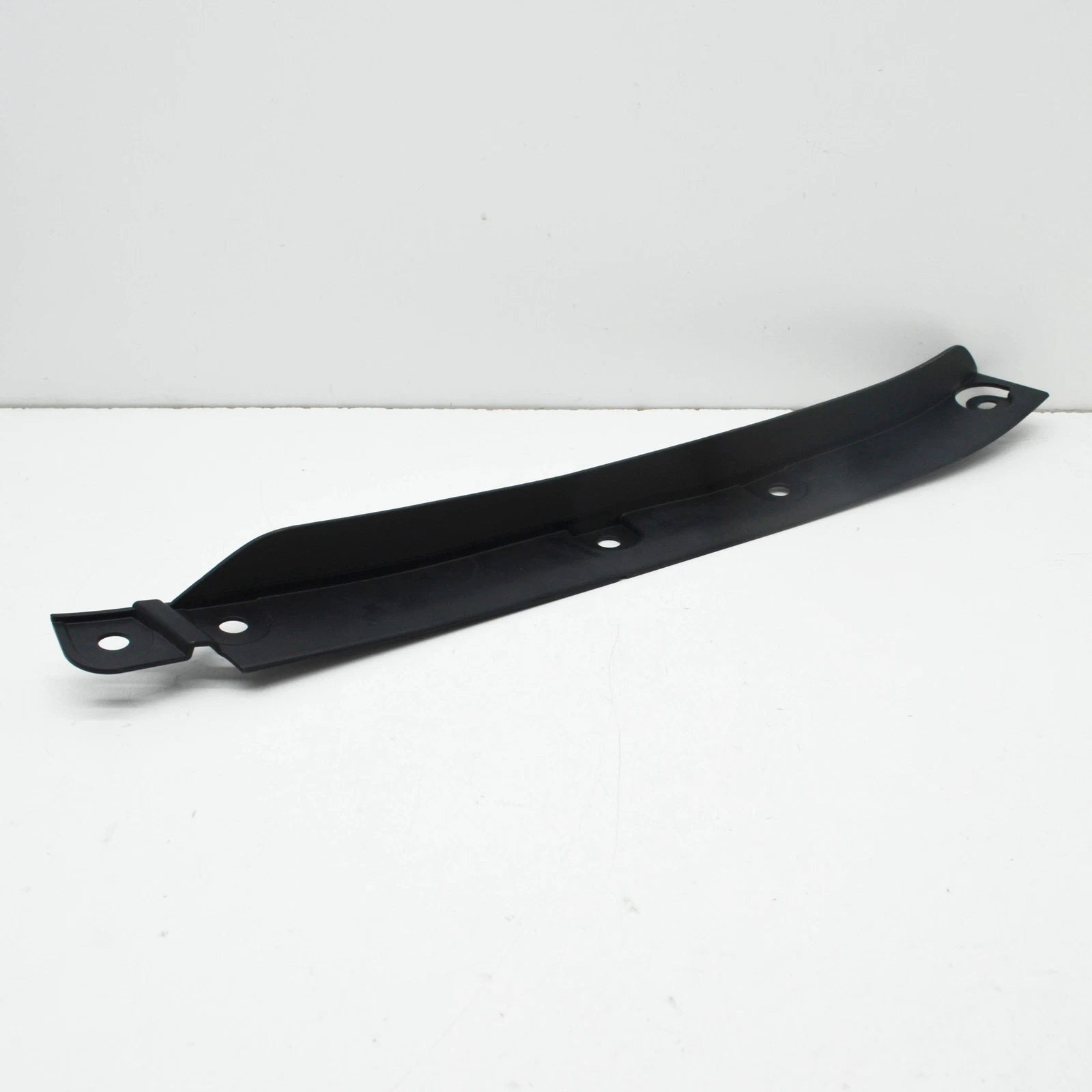 NEW BMW M5 F90 5 FRONT BUMPER LEFT PRESSURE LIP 51118084175 ORIGINAL