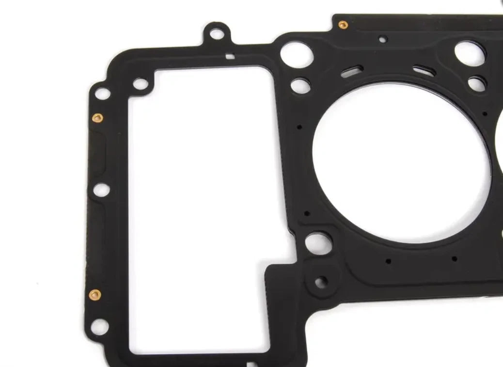 NEW BMW 5 E39 ENGINE CYLINDER HEAD GASKET 7833733 11127833733 ORIGINAL