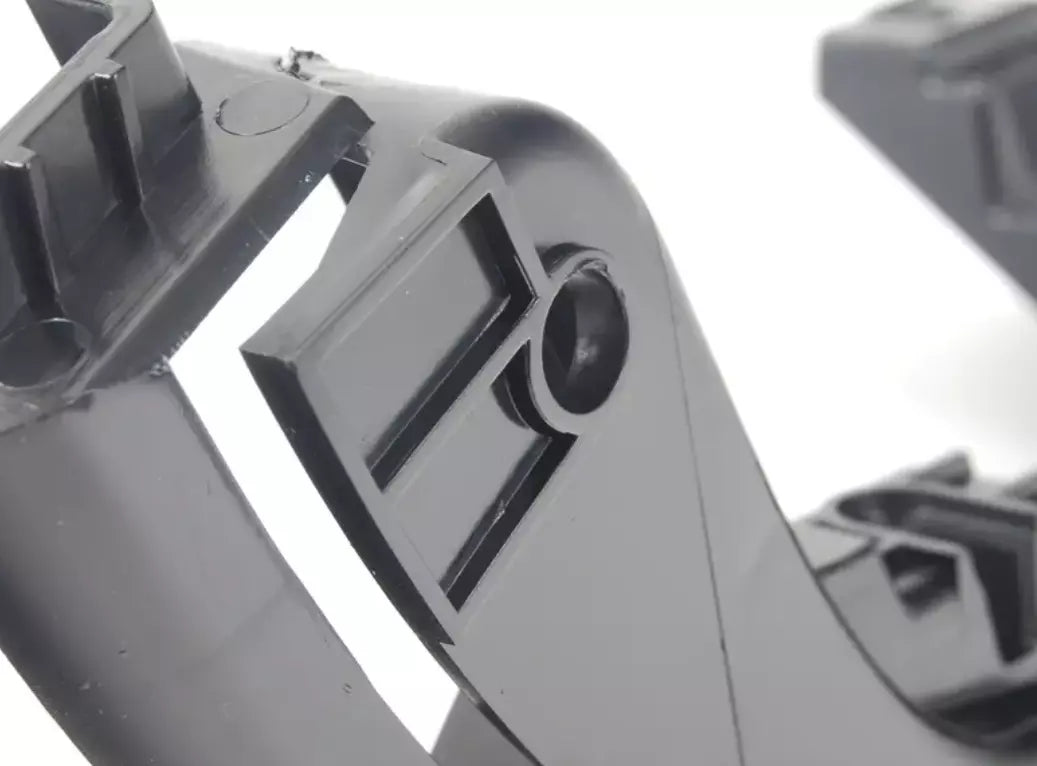 NEW BMW 3 E46 REAR RIGHT BUMPER GUIDE 51127065482 7065482 ORIGINAL