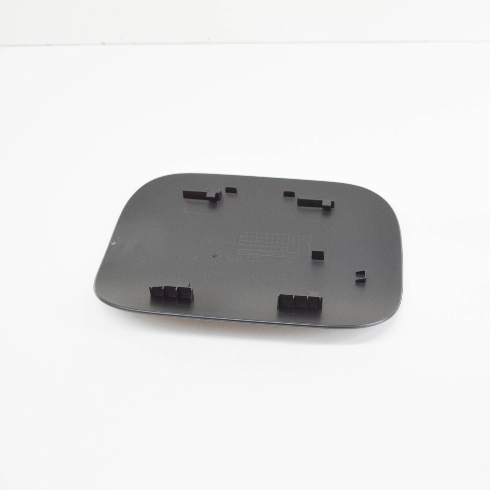 NEW MERCEDES-BENZ GLB X247 FUEL TANK FILLER FLAP PANEL A2477571200 ORIGINAL