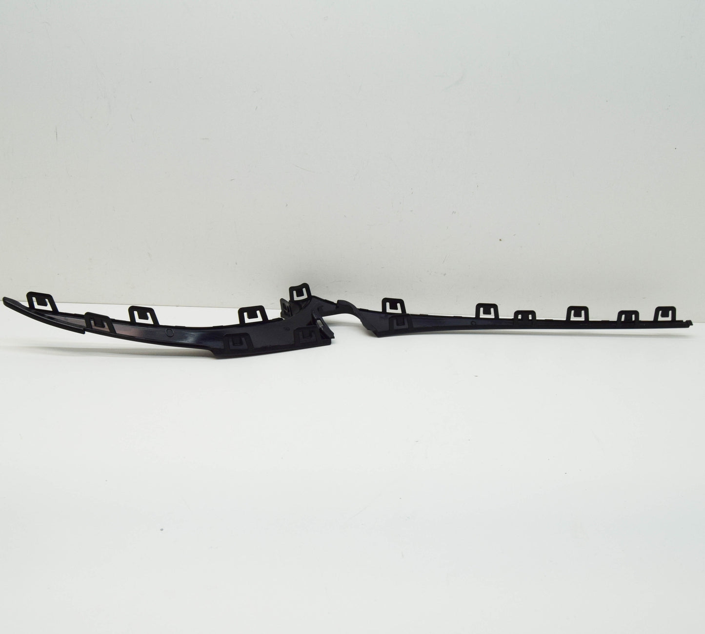 new mercedes-benz eqe suv x294 front right bumper trim a2948856401 original