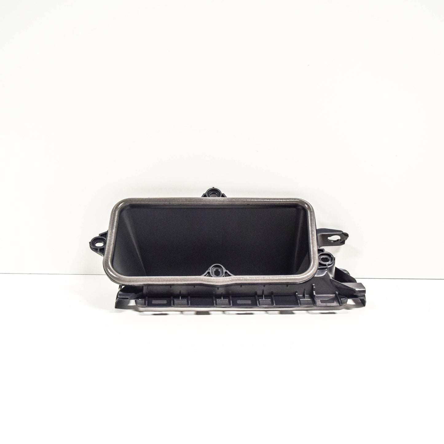 NEW MERCEDES BENZ C C205 AIR DUCT A2058308104 ORIGINAL