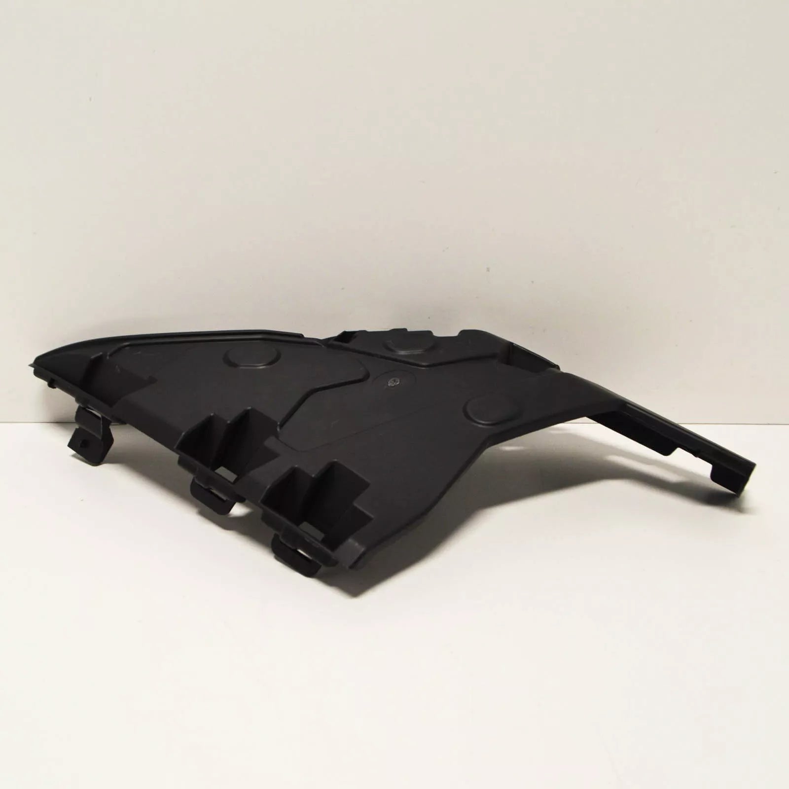 NEW BMW X6 F16 FRONT RIGHT FENDER BRACKET 51657337632 7337632 2015 ORIGINAL