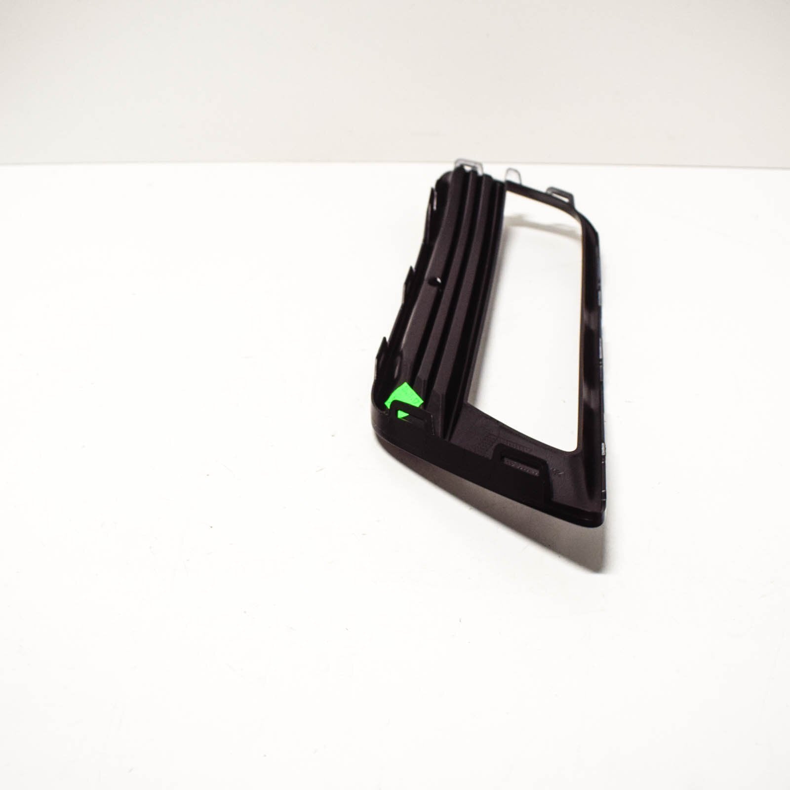 NEW VW GOLF MK7 FRONT BUMPER R-LINE LOWER LEFT GRILLE 5G0853665G041 2015