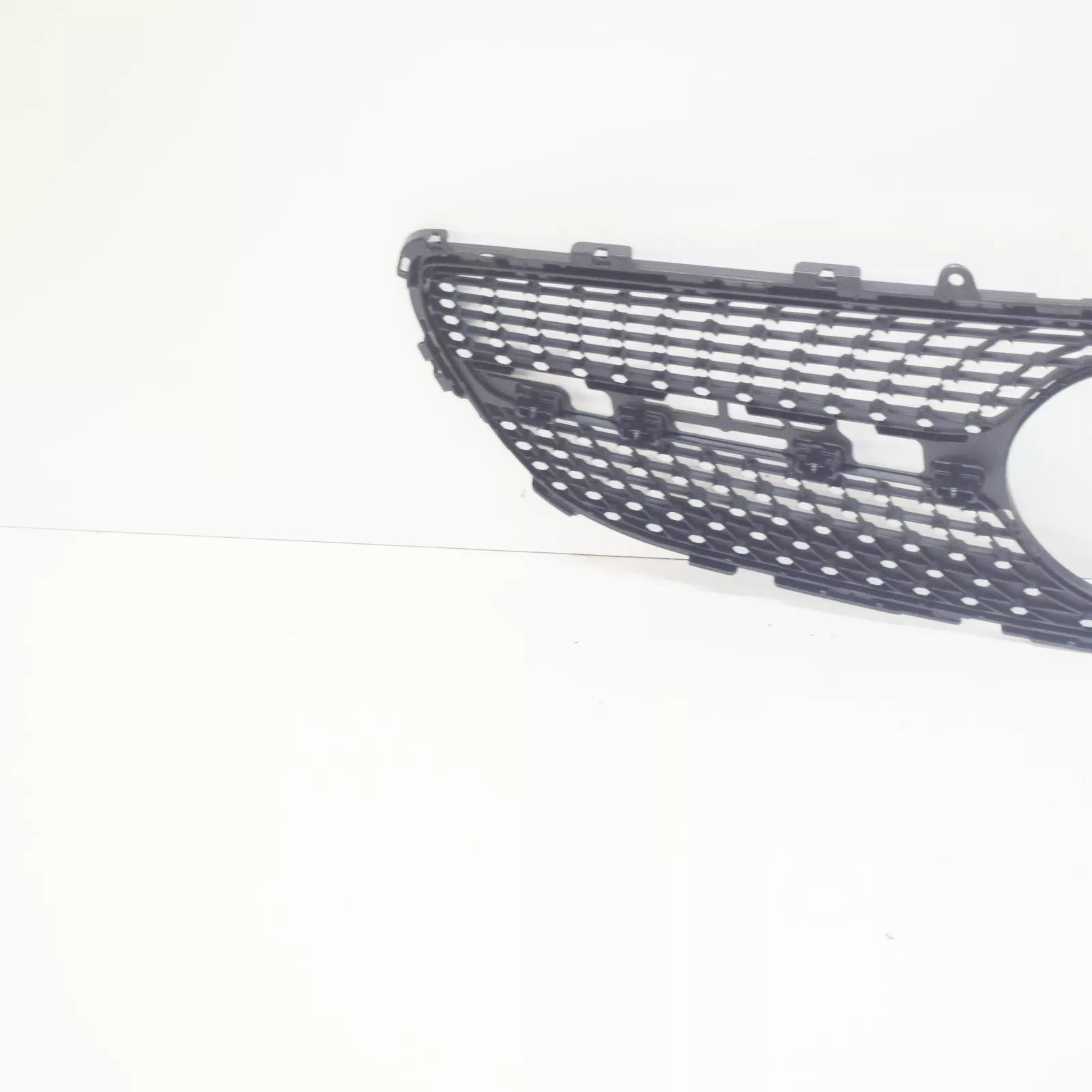 NEW MERCEDES-BENZ CLS C218 RADIATOR GRILLE COVER A2188850700 ORIGINAL