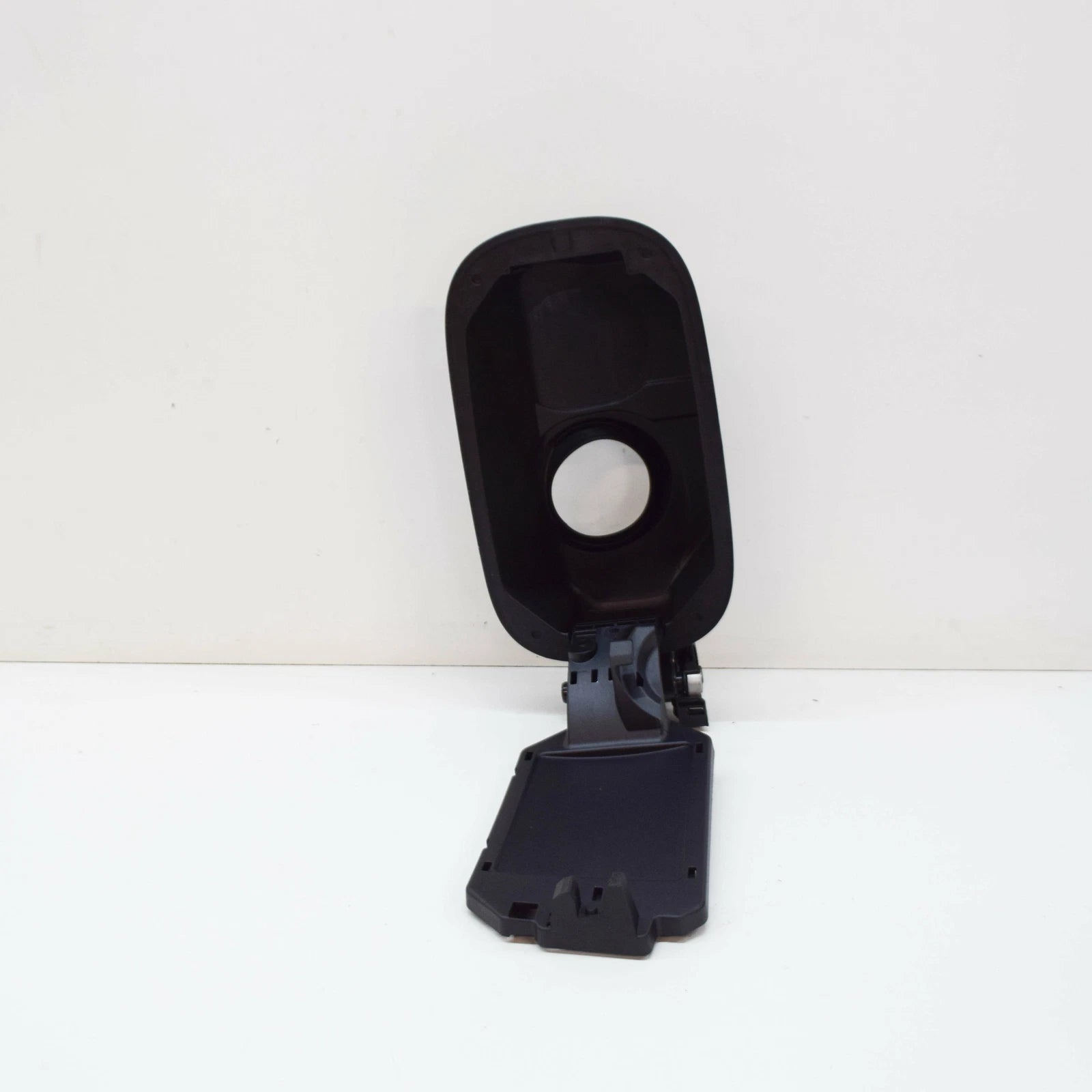 NEW MERCEDES-BENZ GLC C253 REAR FUEL FILLER RECESS A2536305602