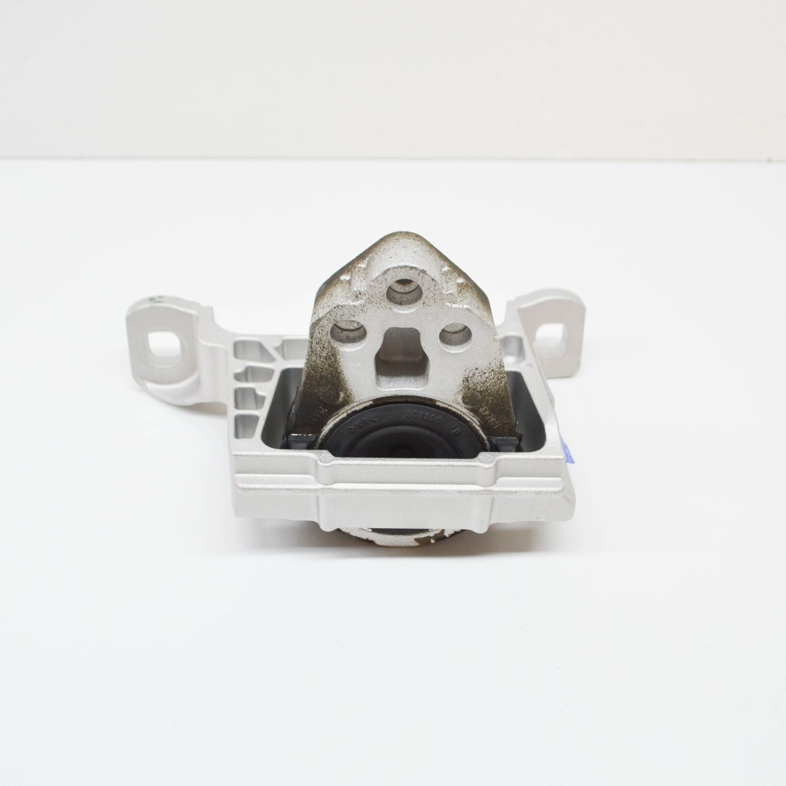 new ford focus mk3 c346 engine front support bracket 2111961 original