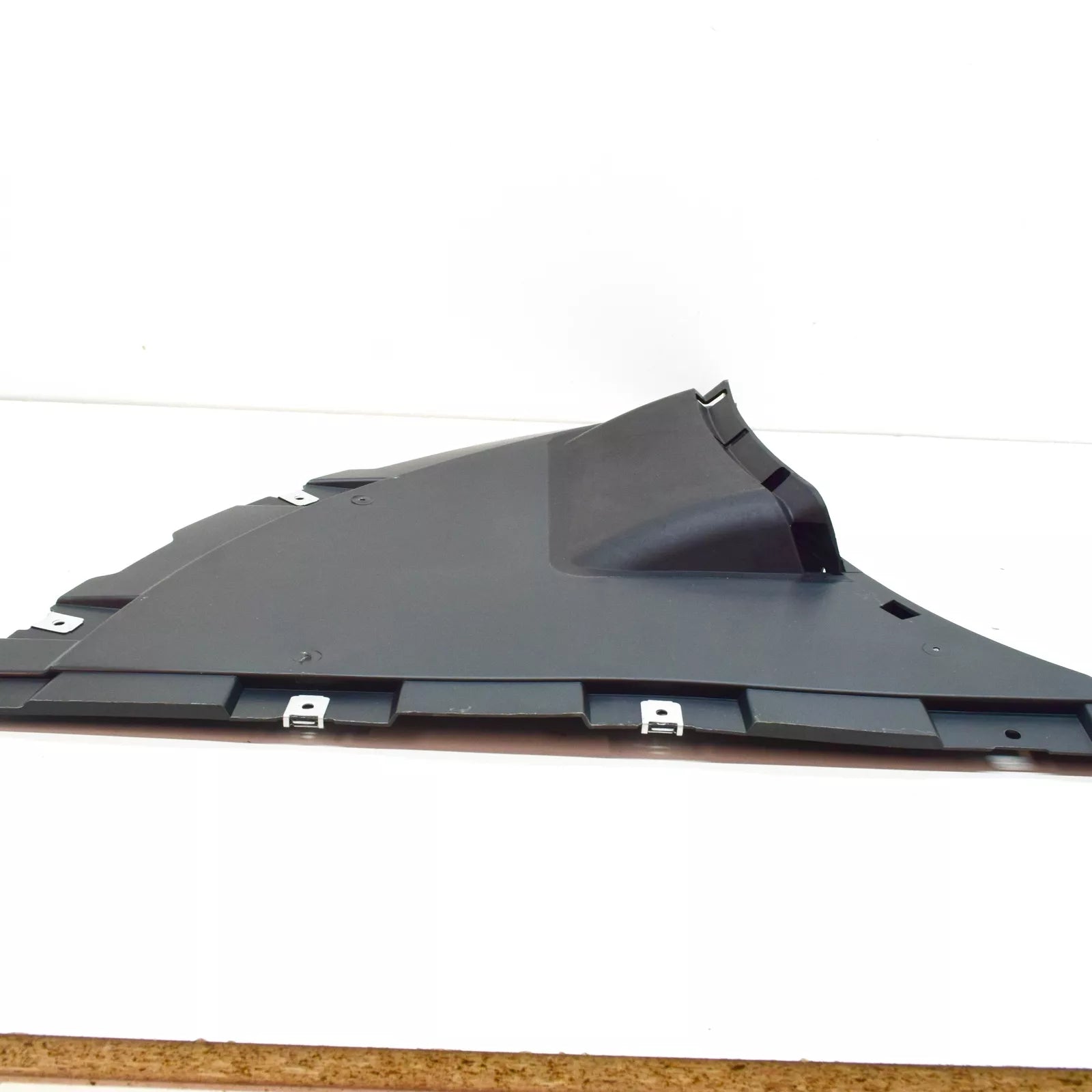 NEW AUDI E-TRON GT FRONT LEFT LOWER WHEEHOUSING LINER 9J1809957D ORIGINAL