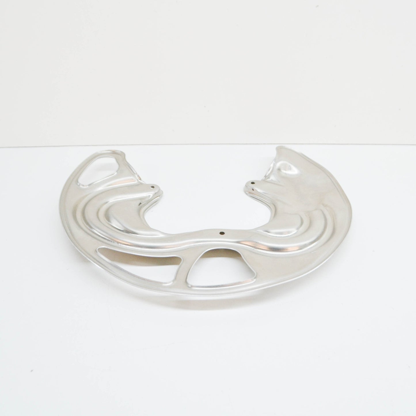 NEW AUDI A3 SPORTBACK 8P FRONT LEFT DUST SHIELD 8J0615311E ORIGINAL