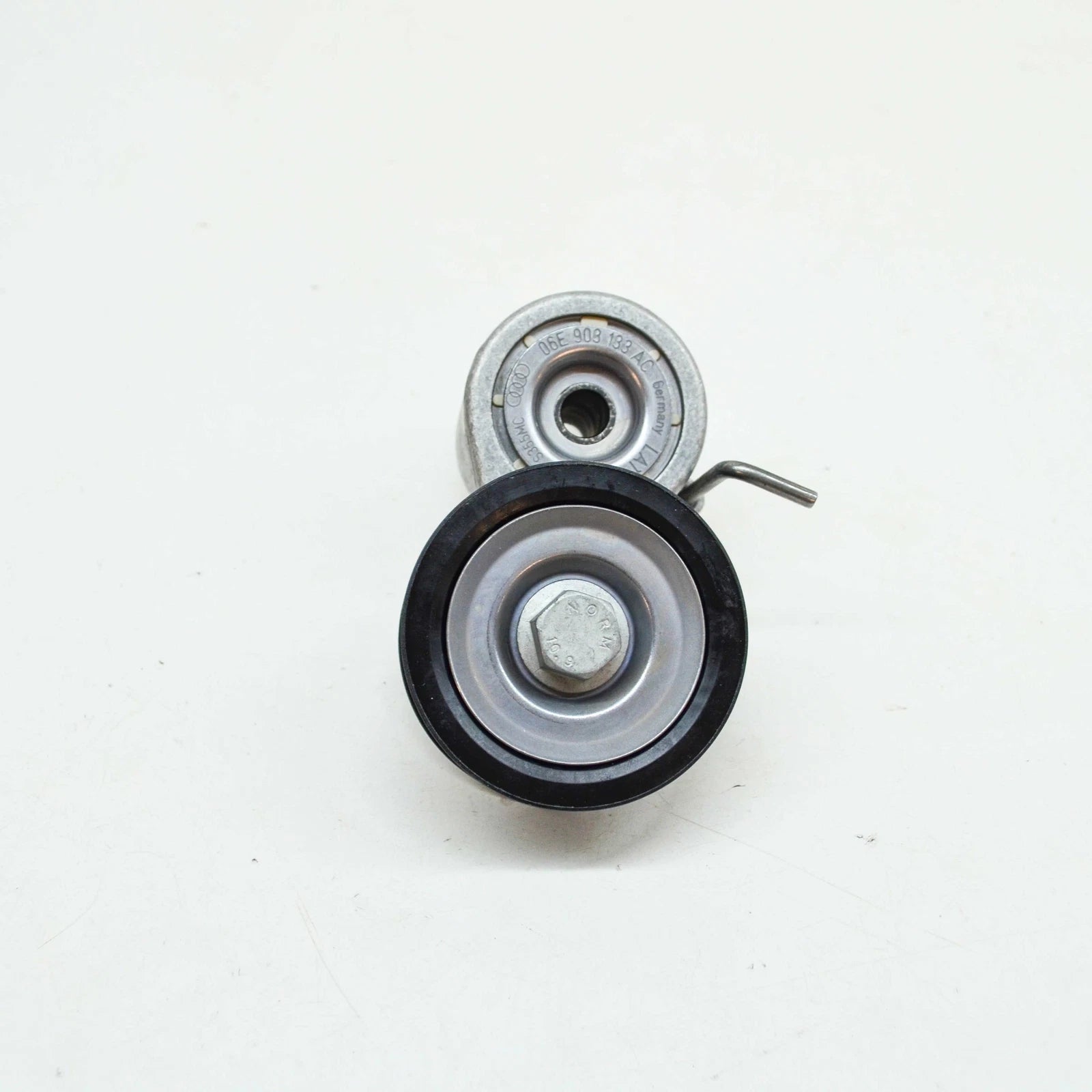 NEW AUDI A4 B8 3.0 PETROL ENGINE BELT PULLEY 06E903133AC 2014