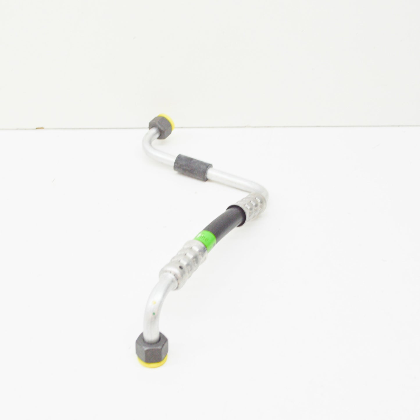 NEW MERCEDES-BENZ E W210 A/C REFRIGERANT LINE A2108304615 ORIGINAL