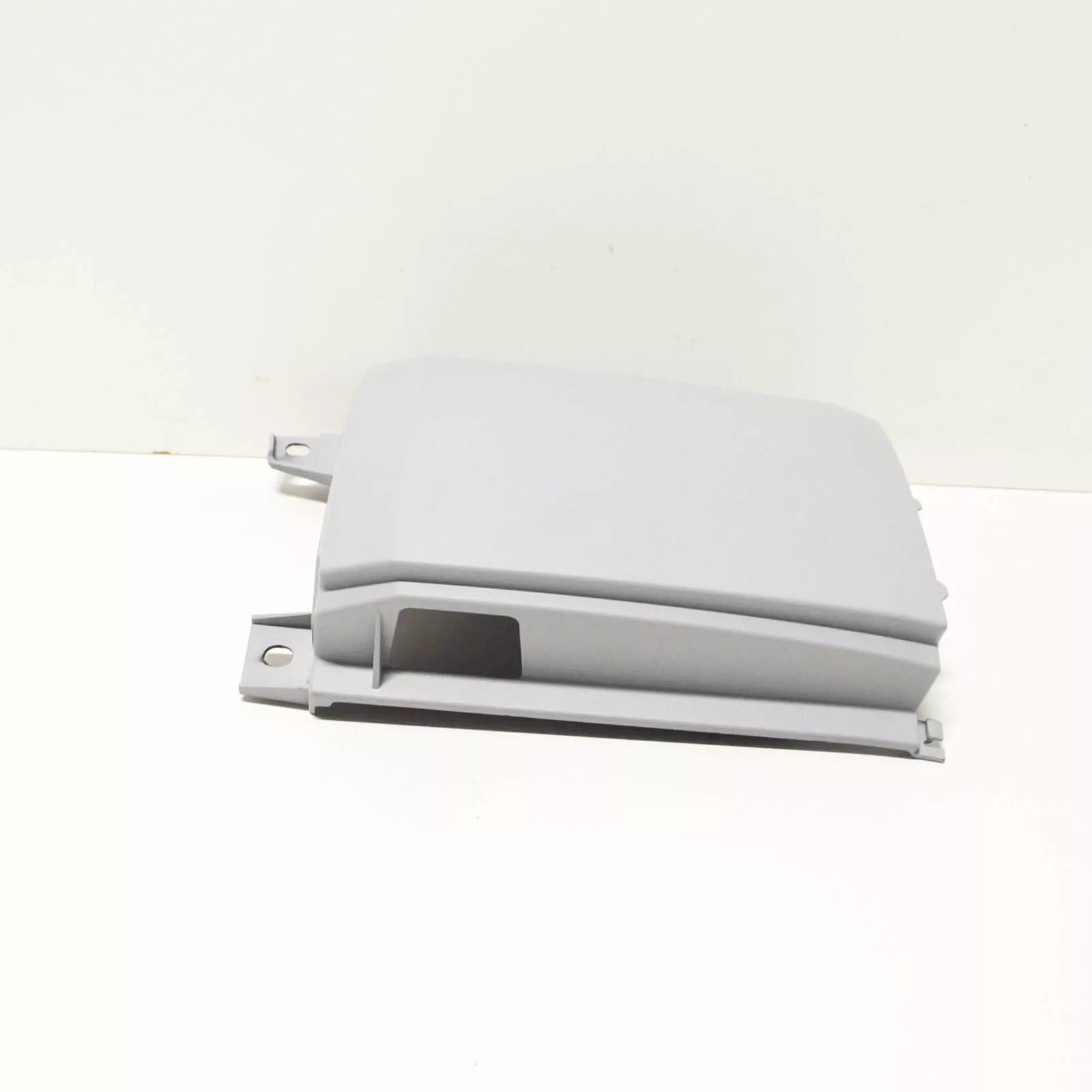 NEW VW TRANSPORTER T6 REAR BUMPER RIGHT SIDE TRIM 7E0807322DGRU