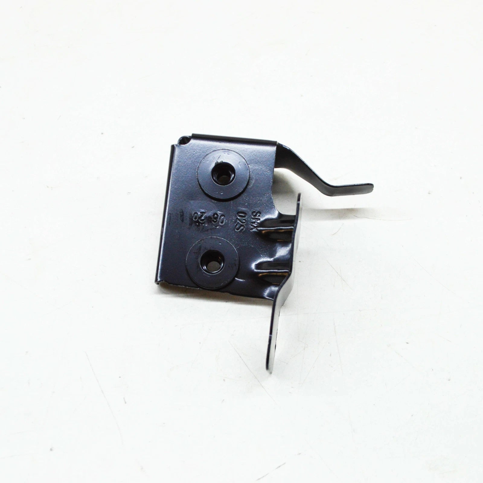 NEW VW TIGUAN AD FRONT LEFT LOWER APERTURE PANEL BRACKET 5NA810333B ORIGINAL