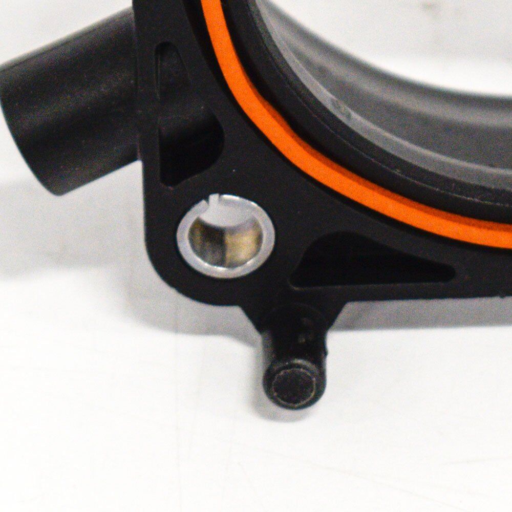 NEW MERCEDES BENZ C CLASS W204 INTAKE MANIFOLD DUCT SUPPORT A2740900144 ORIGINAL