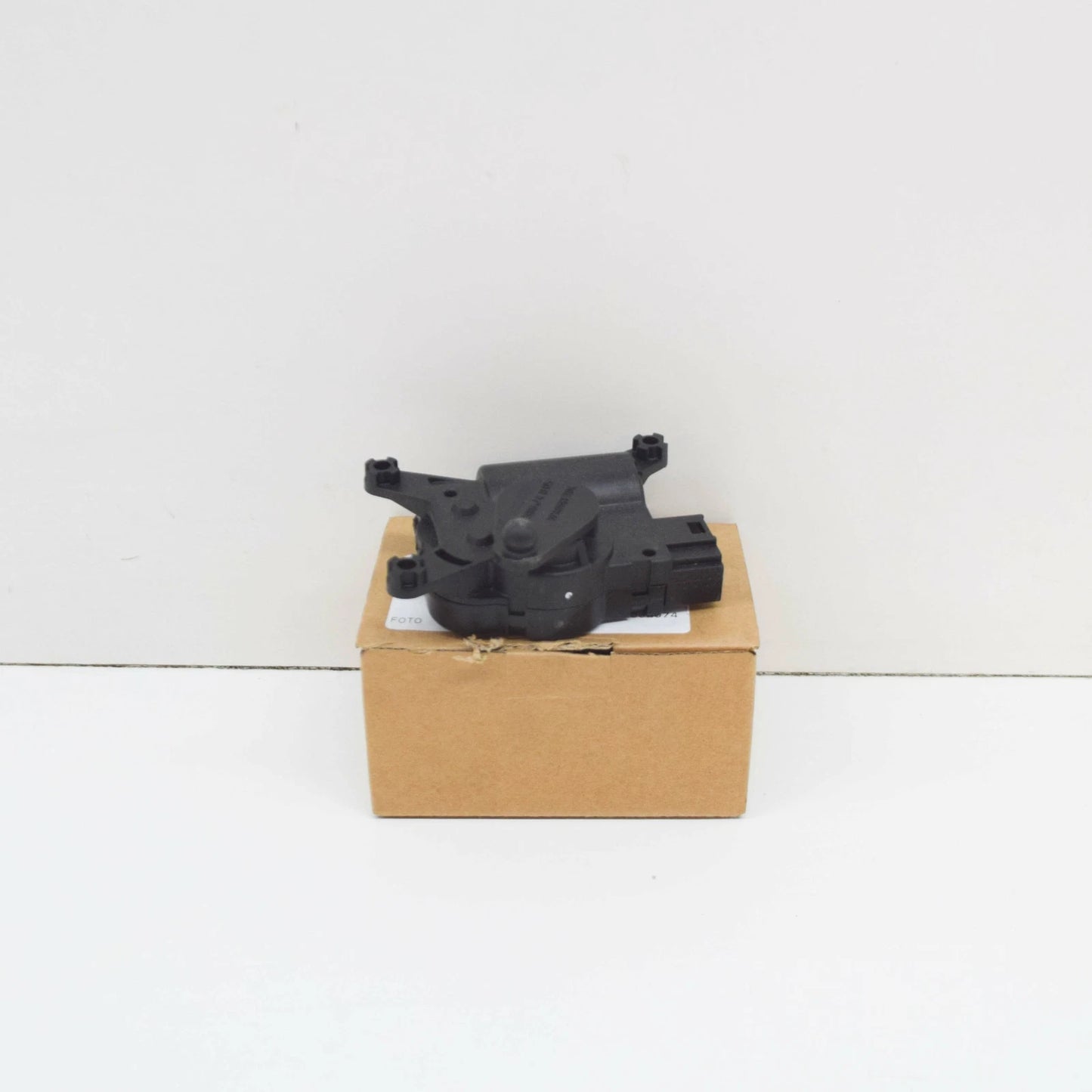 NEW AUDI Q7 4L RIGHT TEMPERATURE REGULATING FLAP MOTOR 7L0907512G ORIGINAL