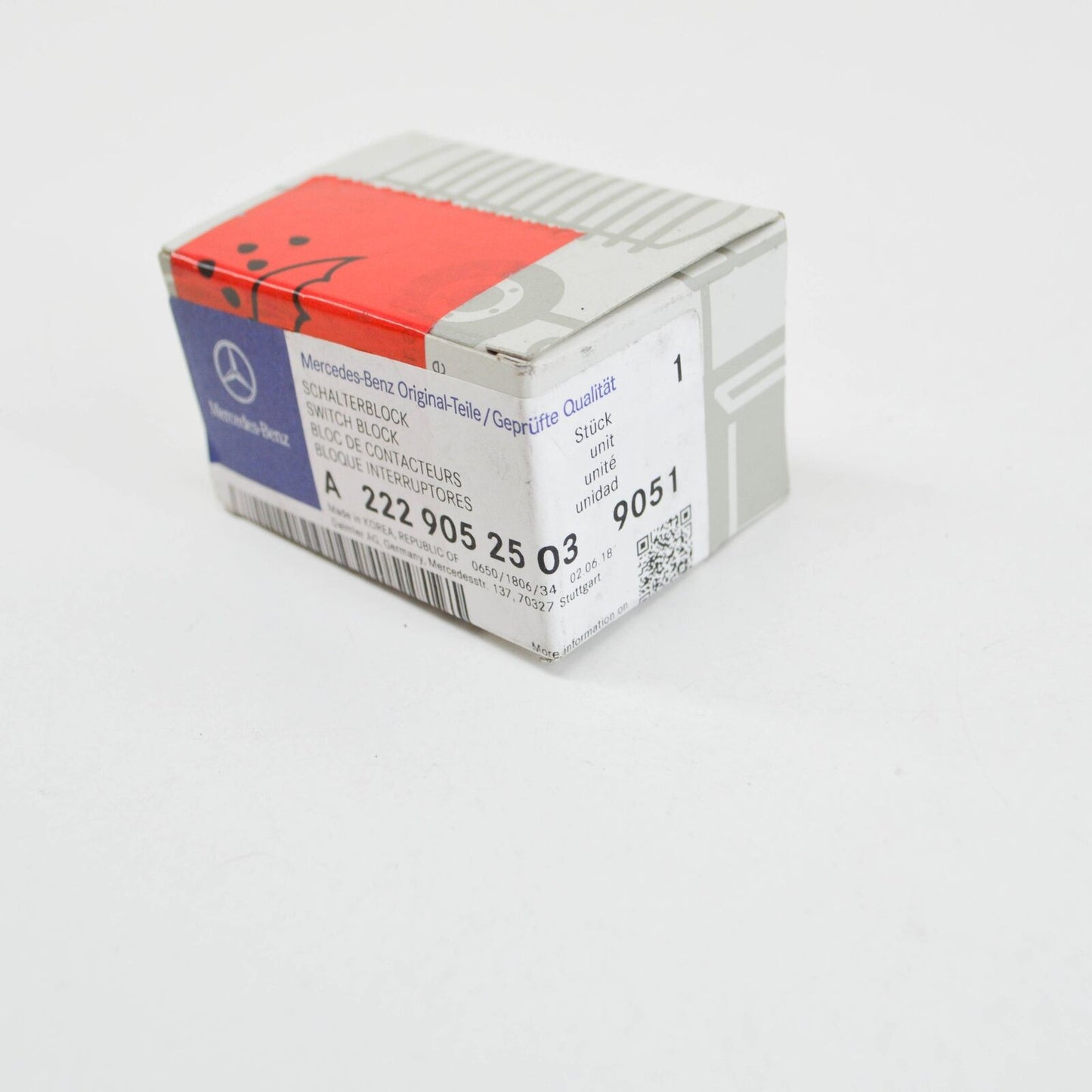 NEW MB GLC X253 HITCHING MECHANISM SWITCH BLOCK A22290525039051 ORIGINAL