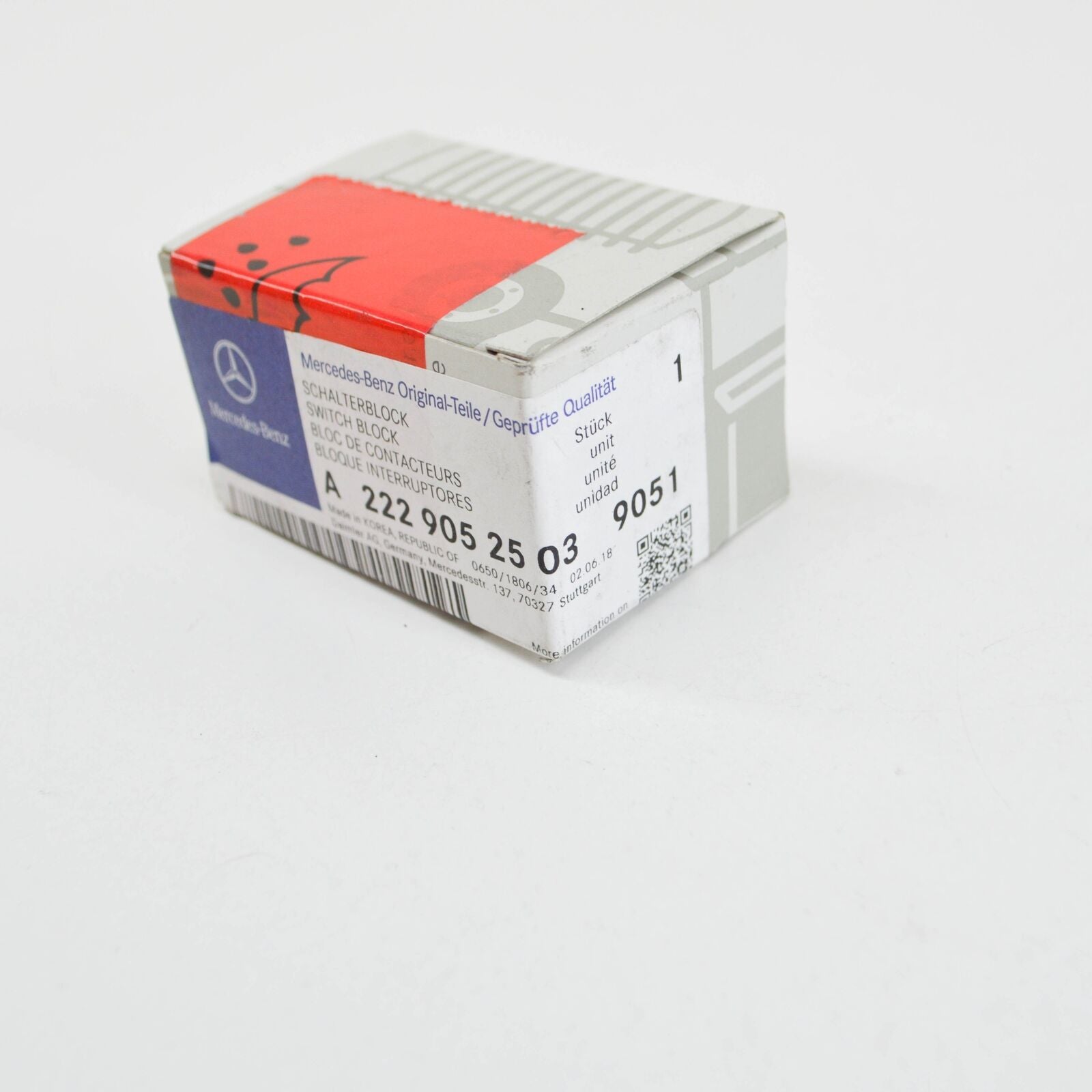 NEW MB GLC X253 HITCHING MECHANISM SWITCH BLOCK A22290525039051 ORIGINAL