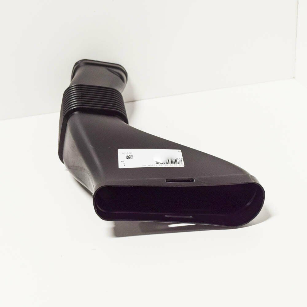 NEW MERCEDES BENZ C W204 AMG C63 RIGHT AIR INTAKE DUCT TUBE A1560941682 ORIGINAL