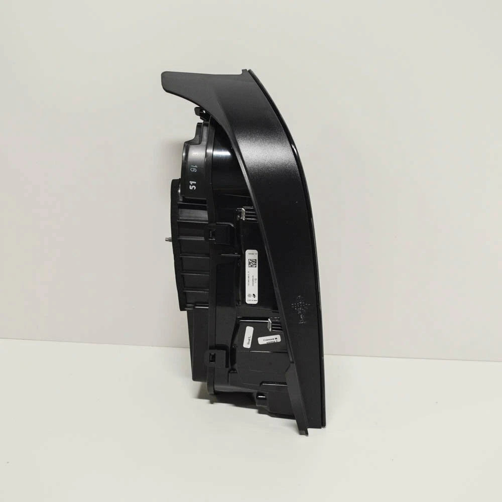 NEW VOLKSWAGEN UP REAR LEFT RIGHT TAILIGHT SET 1S0945095H 1S0945096H