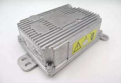 NEW MERCEDES-BENZ A W177 VOLTAGE CONVERTER A0008271105 ORIGINAL
