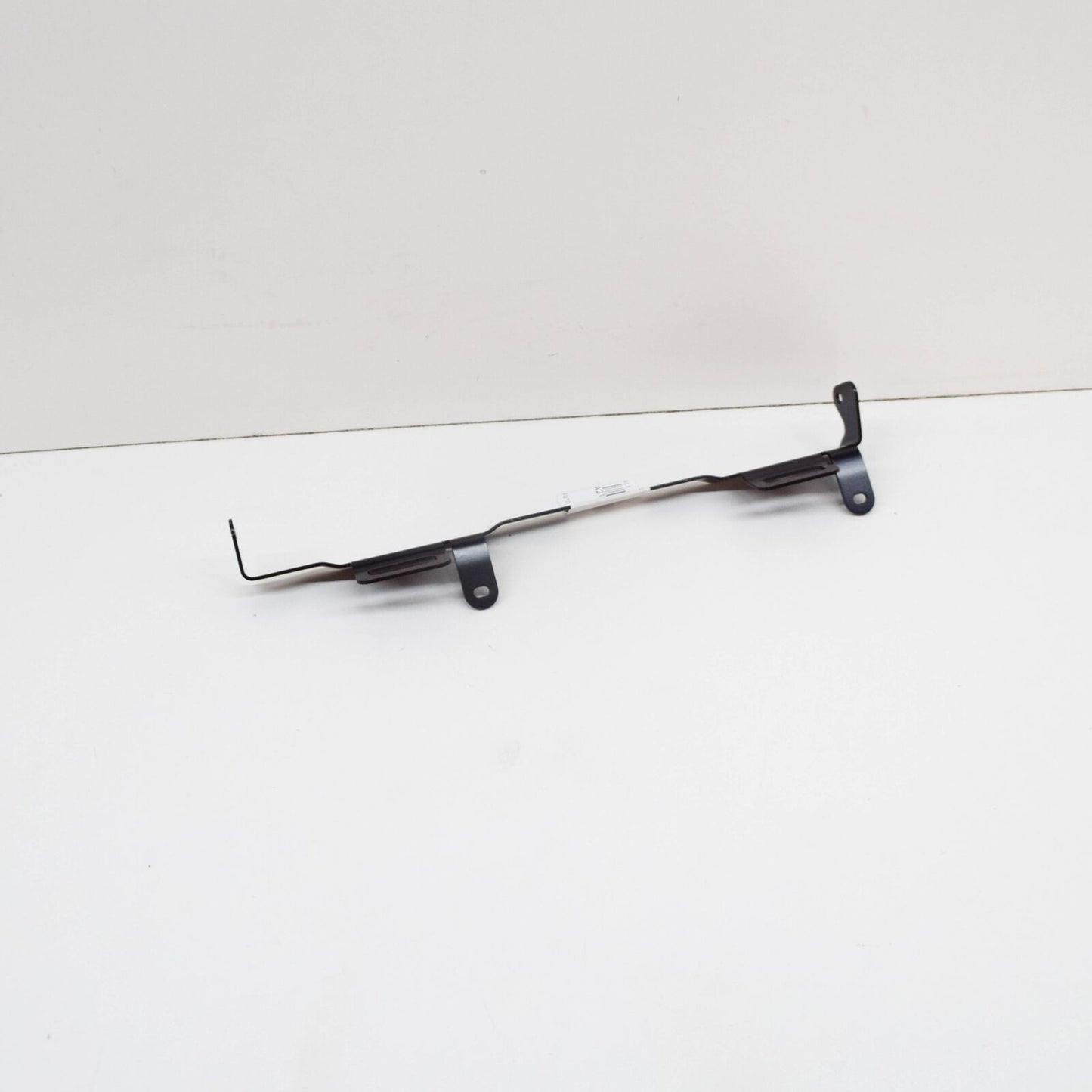 NEW MB C W204 FRONT RIGHT SEAT CUSHION FRAME ANGLE BRACKET A2129110200 ORIGINAL