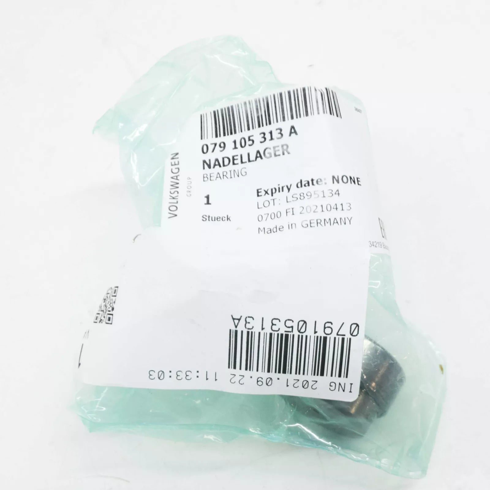 NEW AUDI A4 B8 CRANKSHAFT NEEDLE BEARING 079105313A ORIGINAL