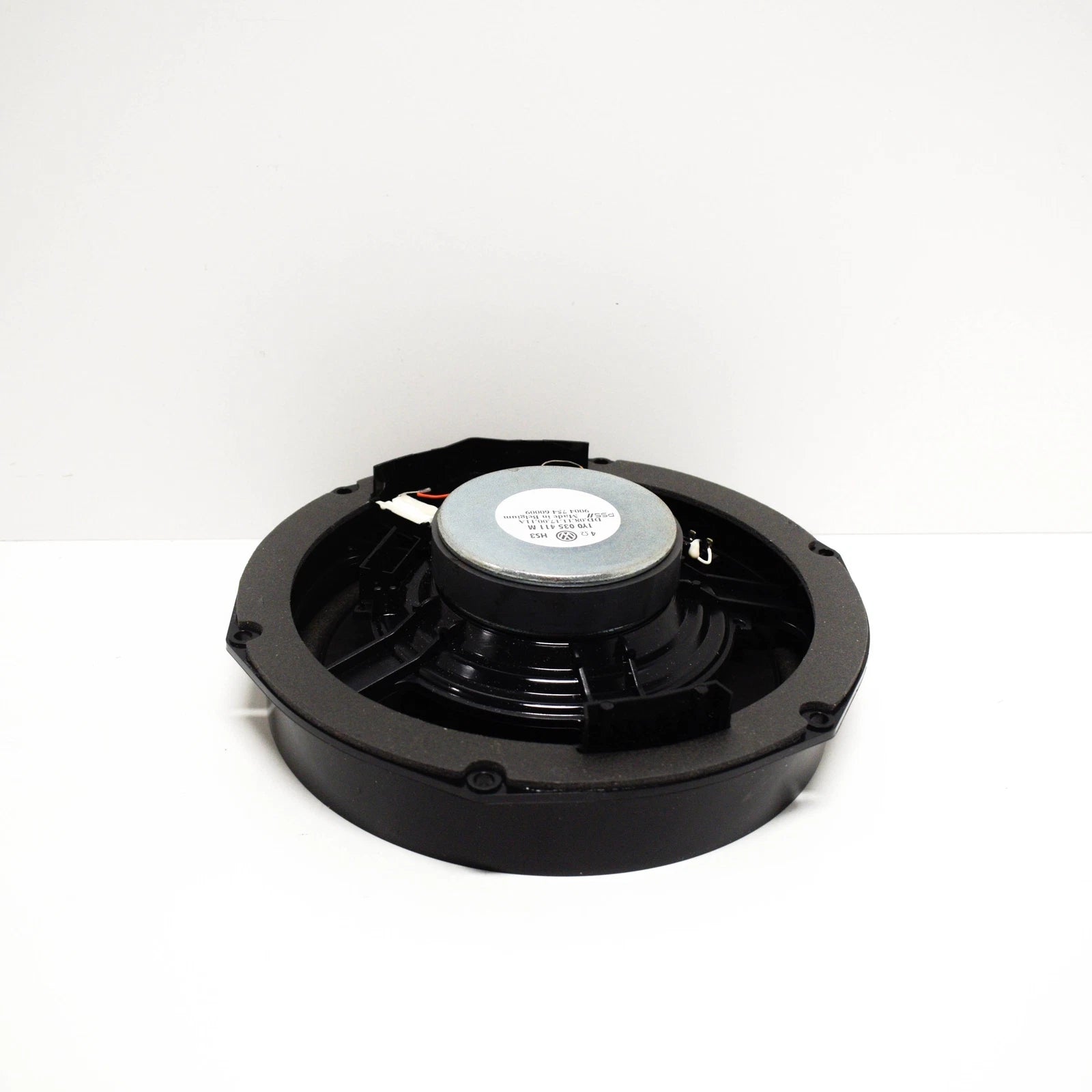 NEW VW BEETLE CABRIO 1Y7 FRONT LEFT DOOR LOUDSPEAKER 1Y0035411M ORIGINAL