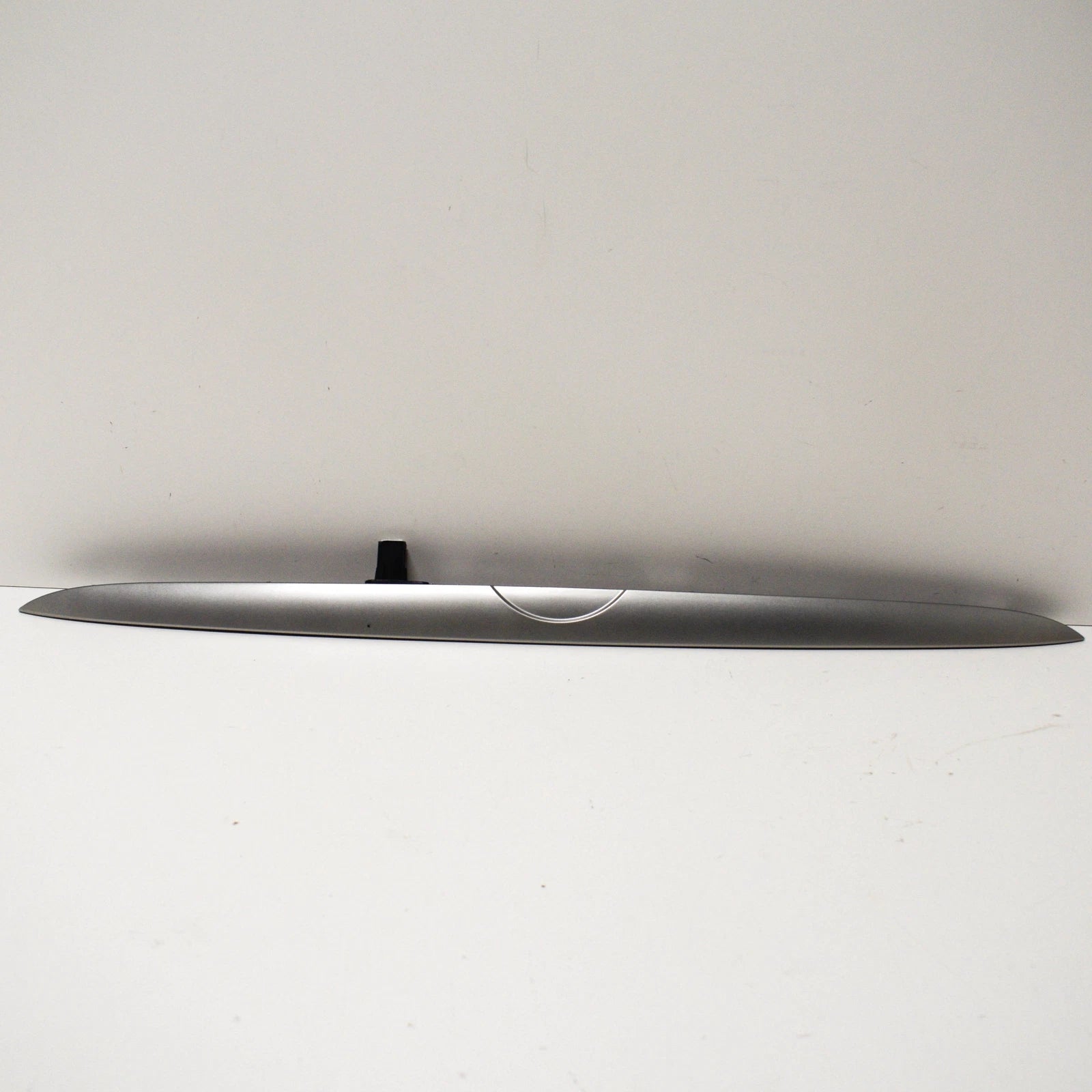 NEW BMW X5 E53 TAILGATE TRUNK LID HANDLE 51137170674 7170674 ORIGINAL