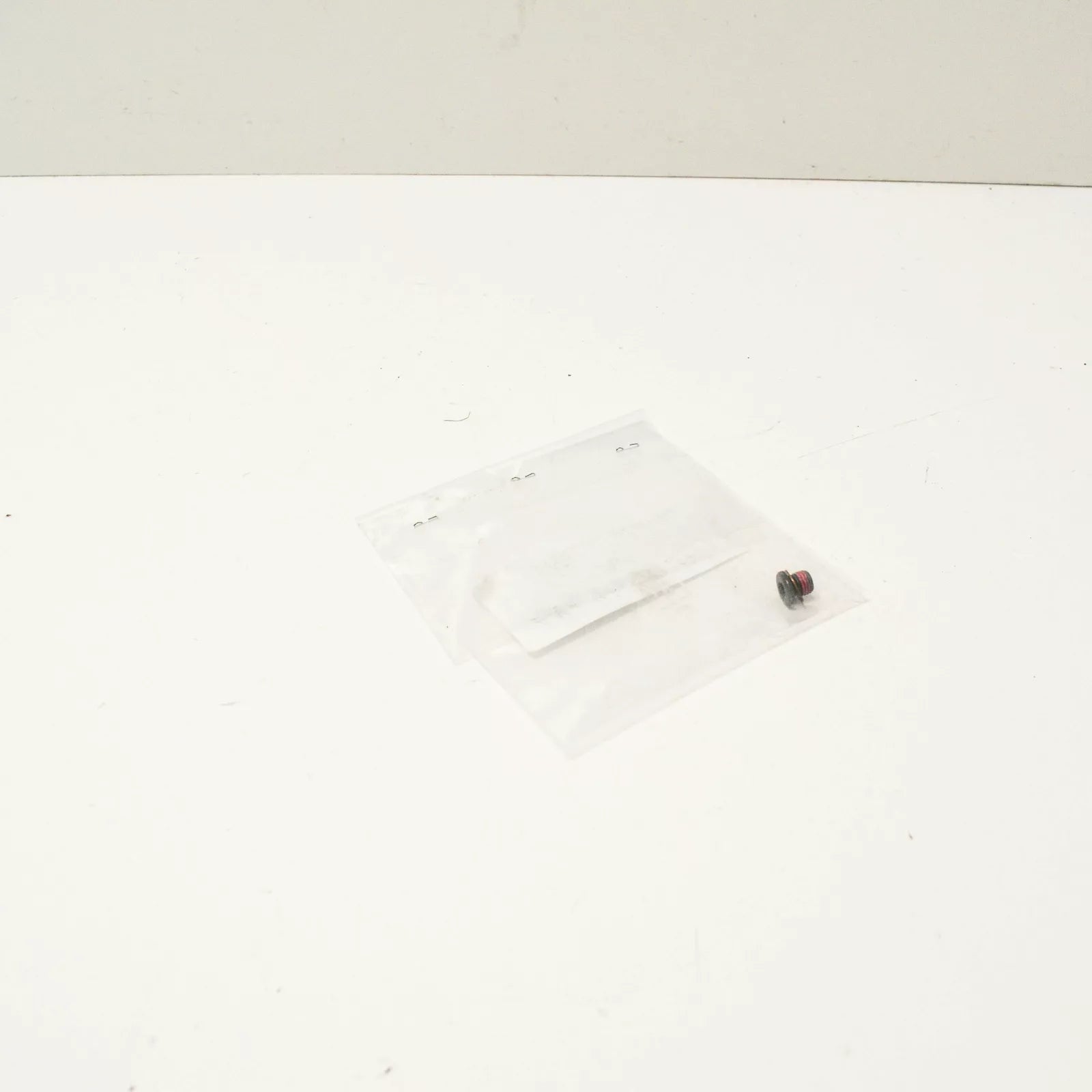 NEW MB E-CLASS W211 TRANSMISSION TORQUE CONVETER DRAIN PLUG A0019901117 ORIGINAL