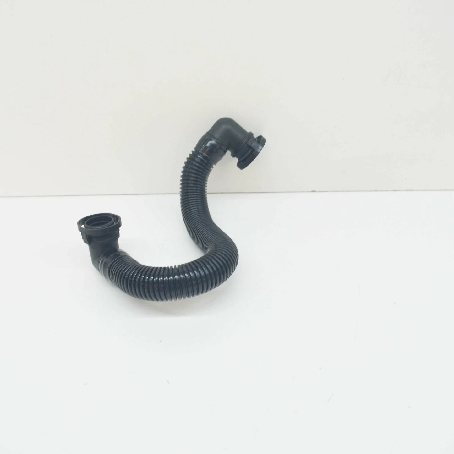 NEW AUDI A3 8P SECONDARY AIR PUMP CONNECTING HOSE 1K0131149C