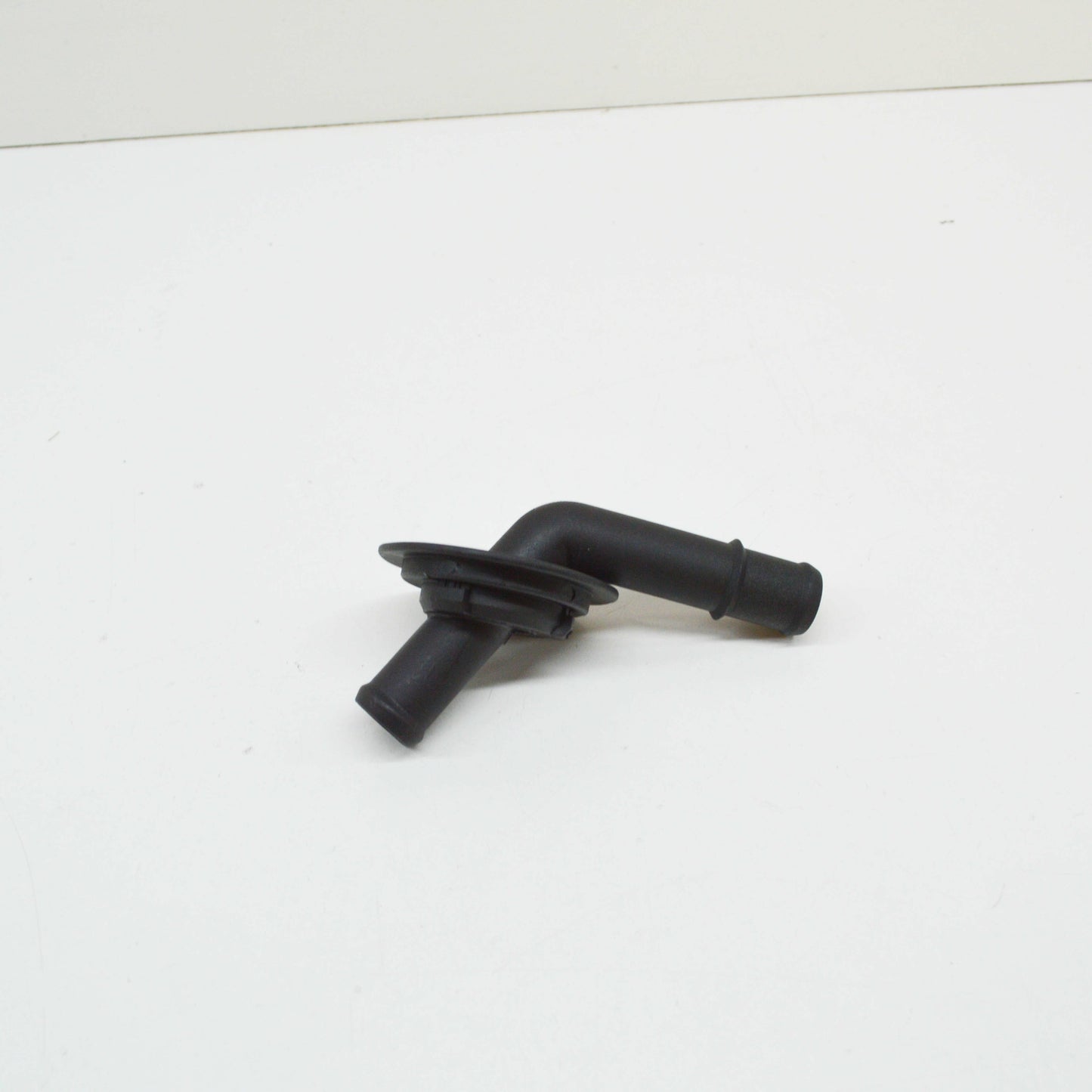 NEW MERCEDES-BENZ S W220 HVAC HEATER HOSE CONNECTOR A2208320115 ORIGINAL