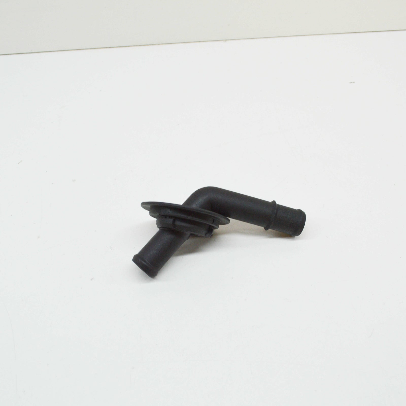 NEW MERCEDES-BENZ S W220 HVAC HEATER HOSE CONNECTOR A2208320115 ORIGINAL