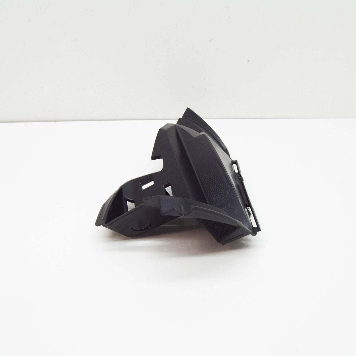 NEW MERCEDES-BENZ E C238 FRONT RIGHT BUMPER HOLDER A2388855901 ORIGINAL