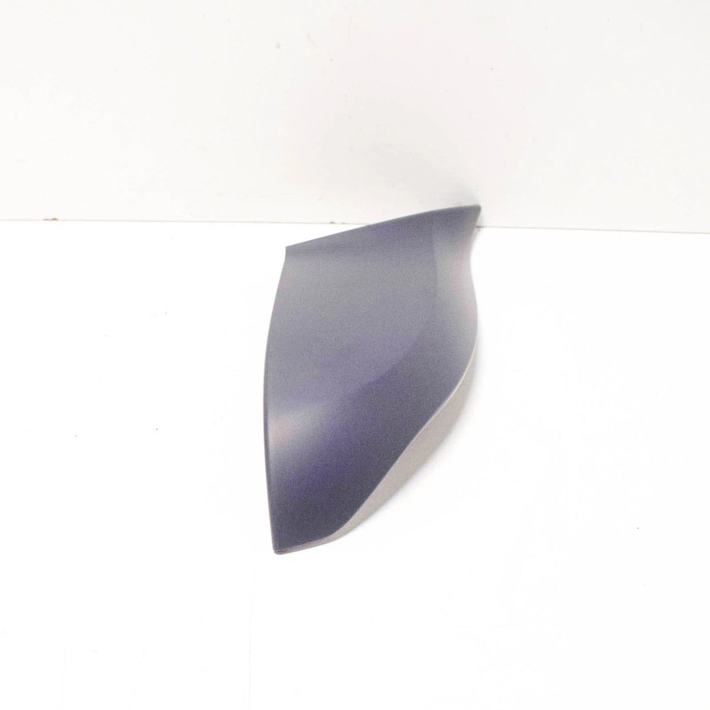 NEW BMW I8 I12 FRONT LEFT DOOR MIRROR LOWER HOUSING SECTION 51167393267 ORIGINAL