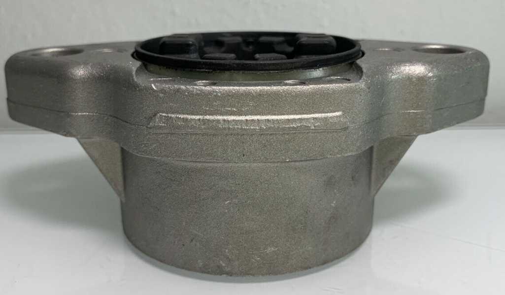 NEW MERCEDES-BENZ C W205 REAR SHOCK MOUNT SUPPORT BUSHING A2133264800 ORIGINAL